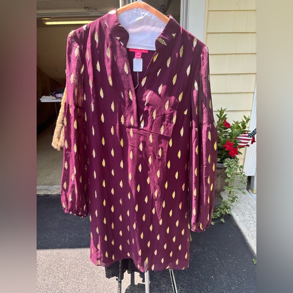 Lilly Pulitzer Dresses & Skirts - Lilly Pulitzer Burgundy Dress with Gold Leaf Motif